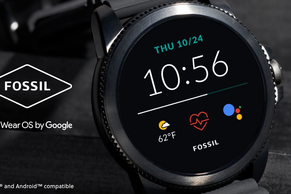 Man en vrouw met Fossil horloges
